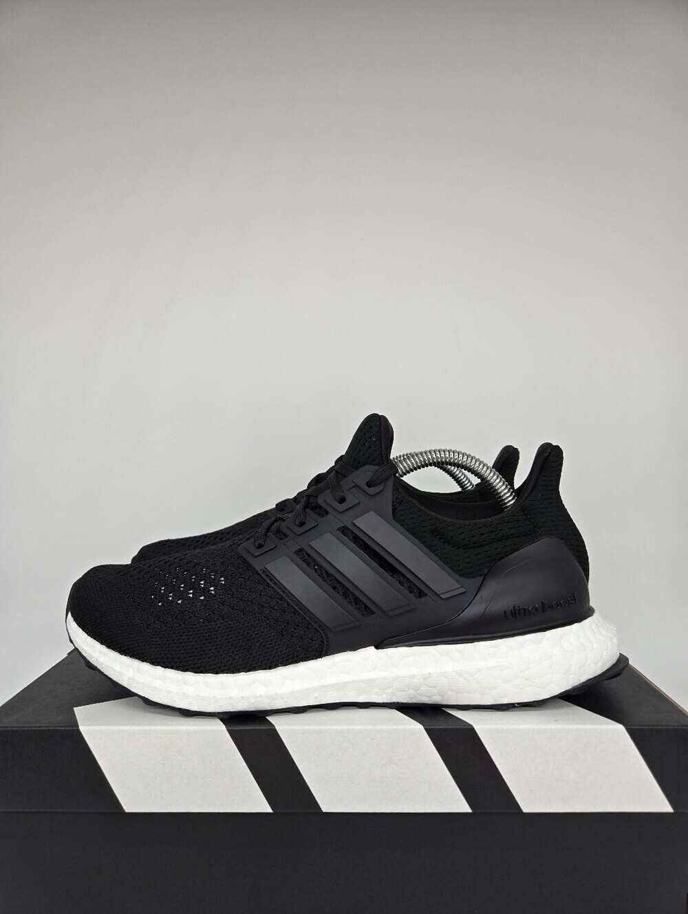 adidas Women's UltraBoost 1.0 HQ4206 Double Black Shoes Size 7 New